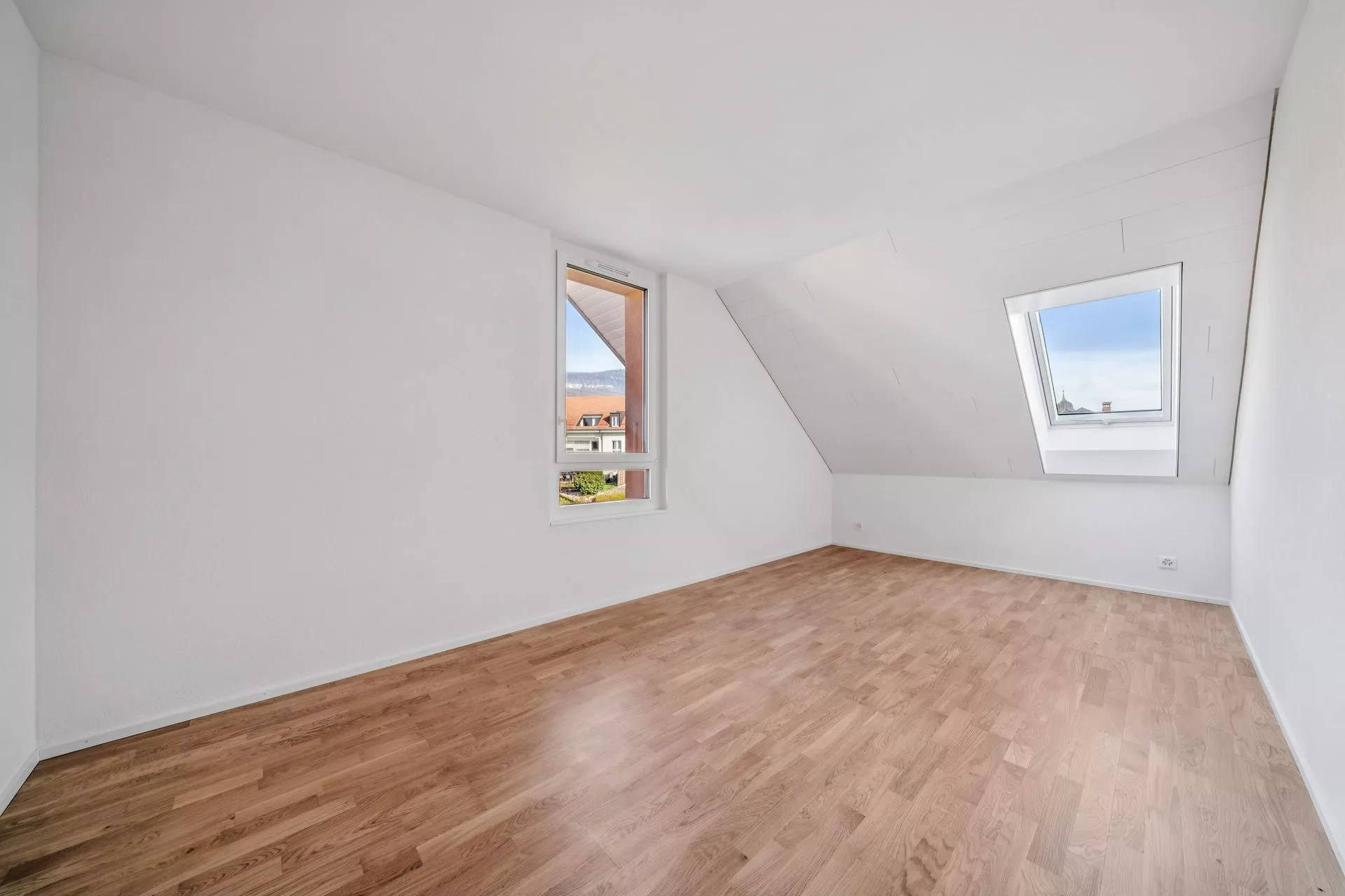 backbone_592614-A_001_WEB